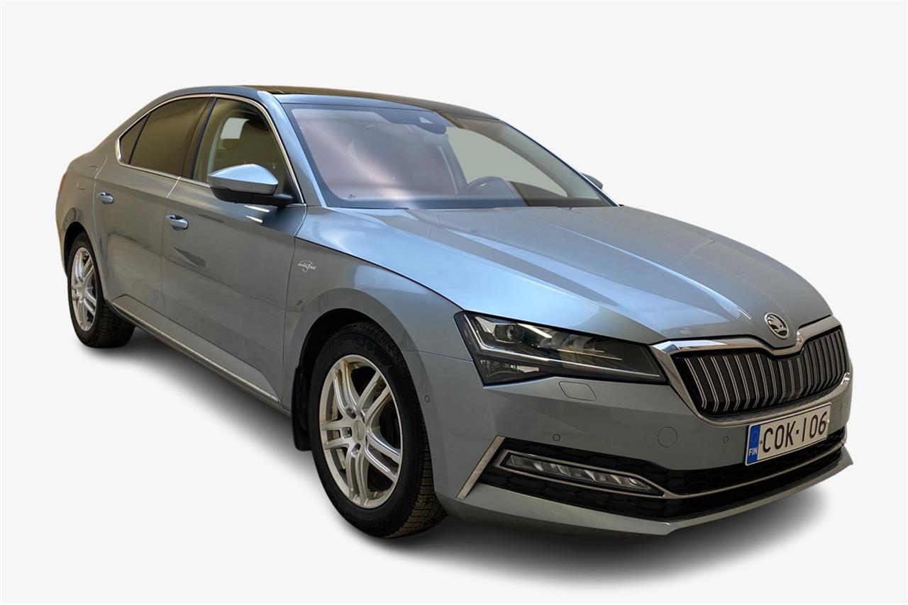 Käytetty leasingauto Skoda Superb TSI 218 PHEV L&K Aut | Arval AutoSelect