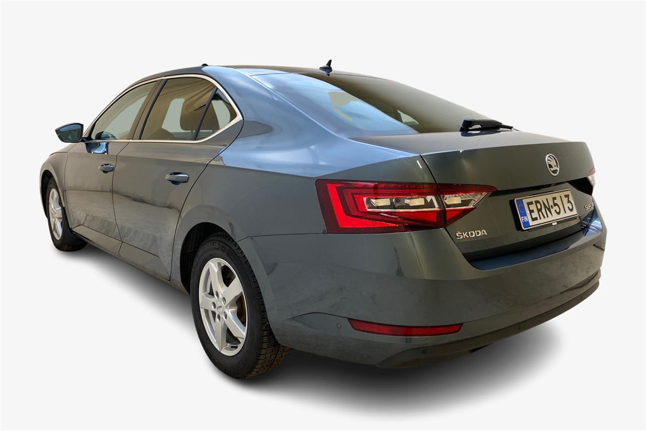 Käytetty leasingauto Skoda Superb TDI 190 Style . | Arval AutoSelect