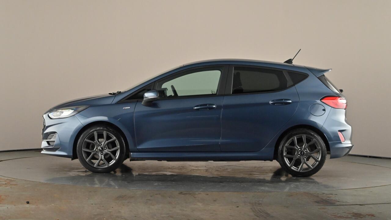 1.0 EcoBoost ST-Line 5dr [2022]