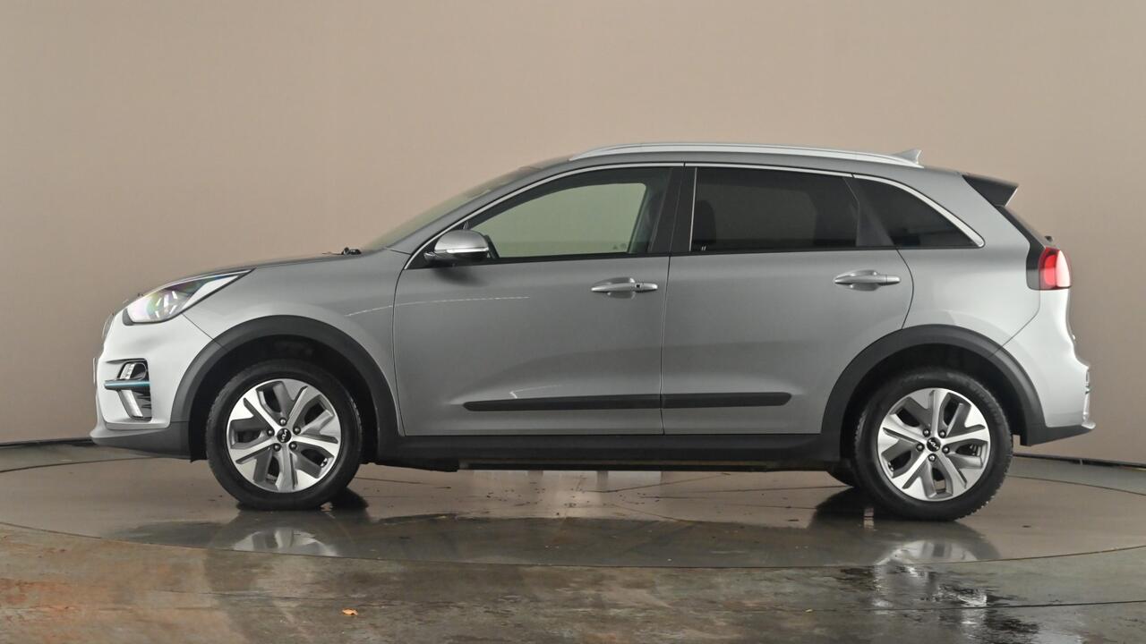 150kW 2 Long Range 64kWh 5dr Auto [2022]