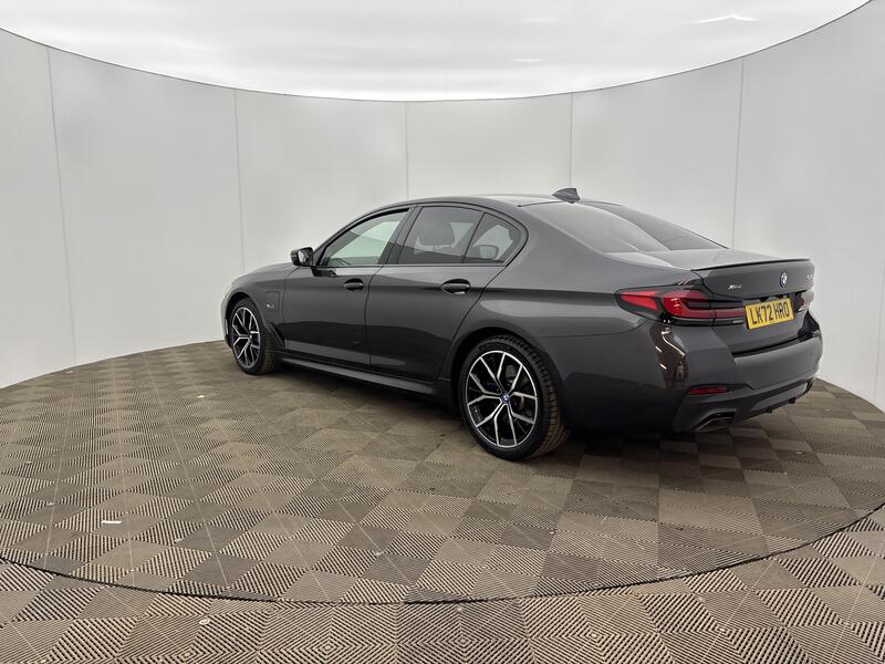 530e xDrive M Sport 4dr Auto [Tech/Pro Pack] [2022.5]