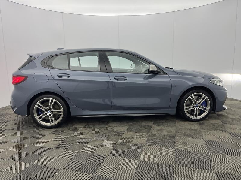 M135i xDrive 5dr Step Auto [Tech Pack] [2023.5]