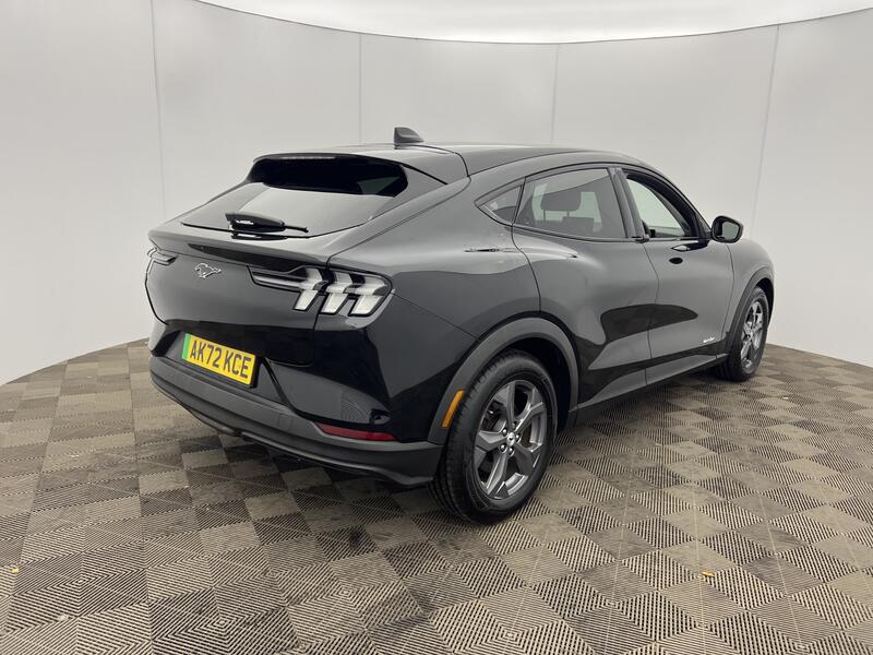 198kW Standard Range 68kWh RWD 5dr Auto [2021]