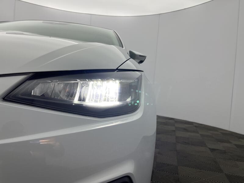 1.0 MPI SE Technology 5dr [2023]