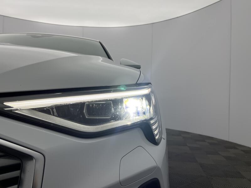 300kW 55 Quattro 95kWh S Line 5dr Auto [2022]