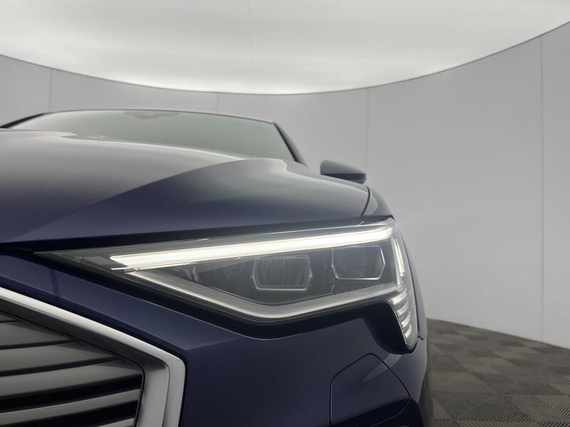 300kW 55 Quattro 95kWh S Line 5dr Auto [2022]