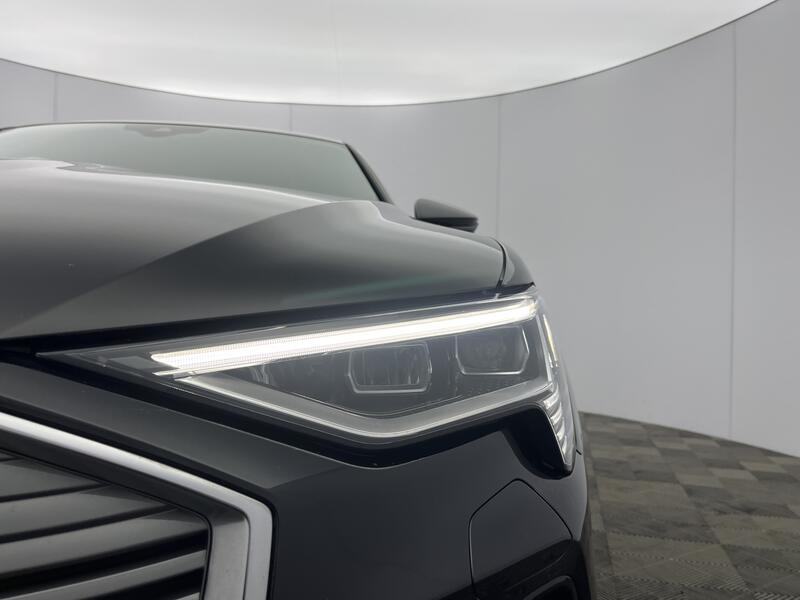 300kW 55 Quattro 95kWh S Line 5dr Auto [2022]