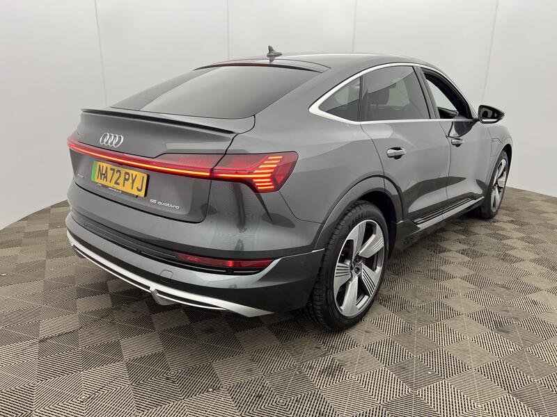 300kW 55 Quattro 95kWh S Line 5dr Auto [2022]