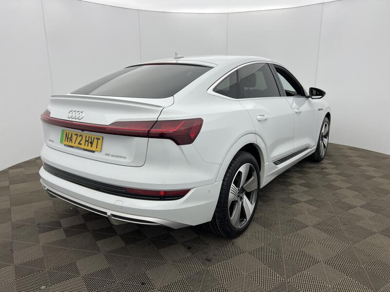 300kW 55 Quattro 95kWh S Line 5dr Auto [2022]