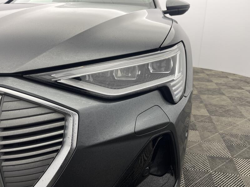 300kW 55 Quattro 95kWh S Line 5dr Auto [2022]