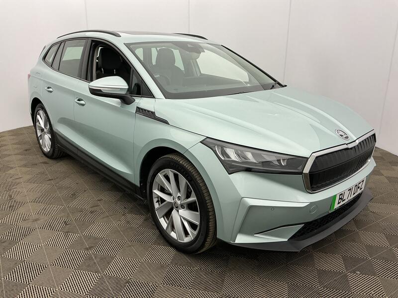 132kW 60 Lounge Nav 62kWh 5dr Auto [2021]