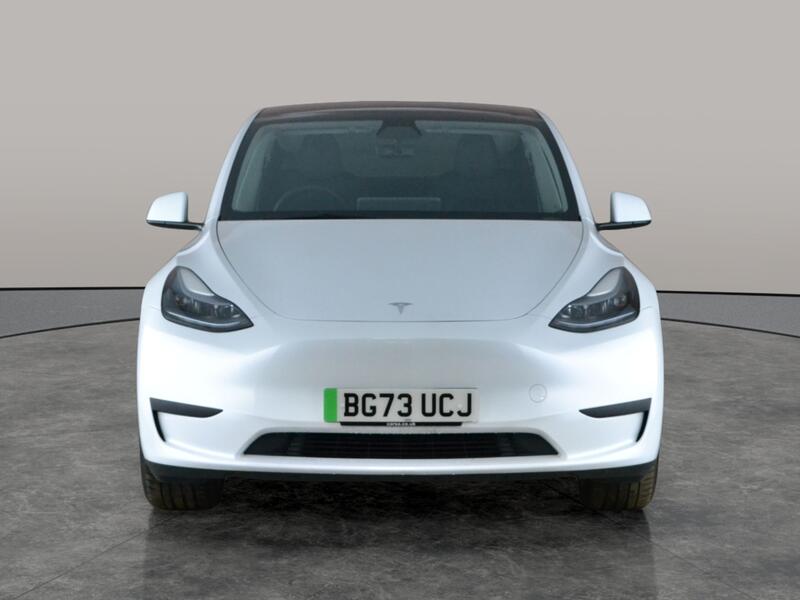 RWD 5dr Auto