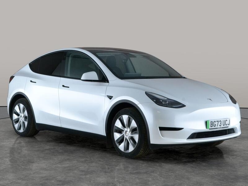 RWD 5dr Auto