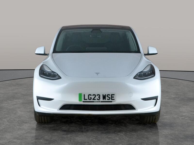 RWD 5dr Auto