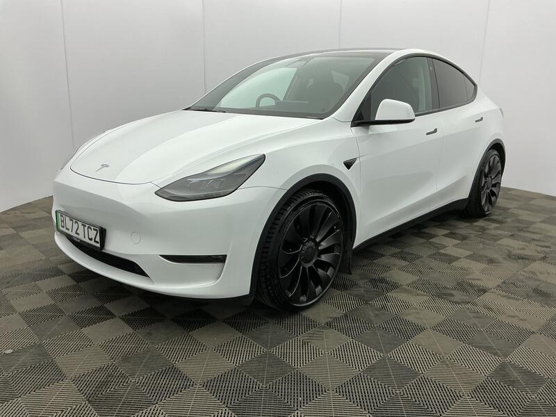 Performance AWD 5dr Auto