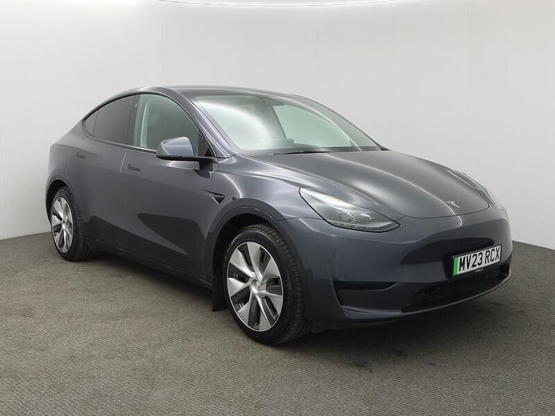 RWD 5dr Auto