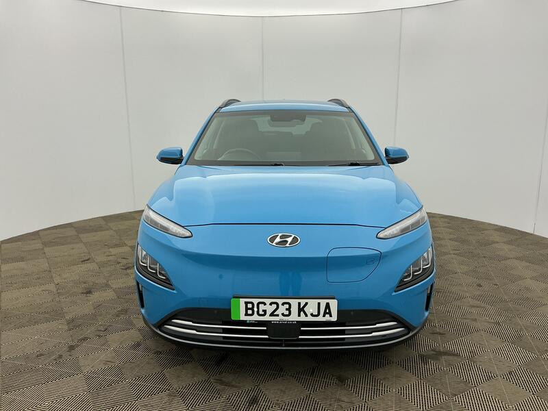 150kW Premium 64kWh 5dr Auto