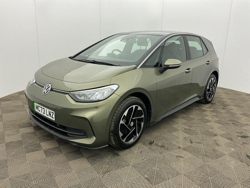 150kW Pro 58kWh 5dr Auto
