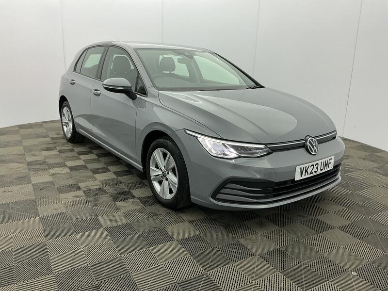 1.0 TSI Life 5dr