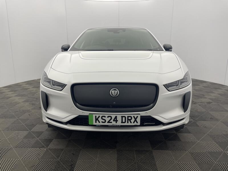 294kW EV400 R-Dynamic HSE Black 90kWh 5dr Auto
