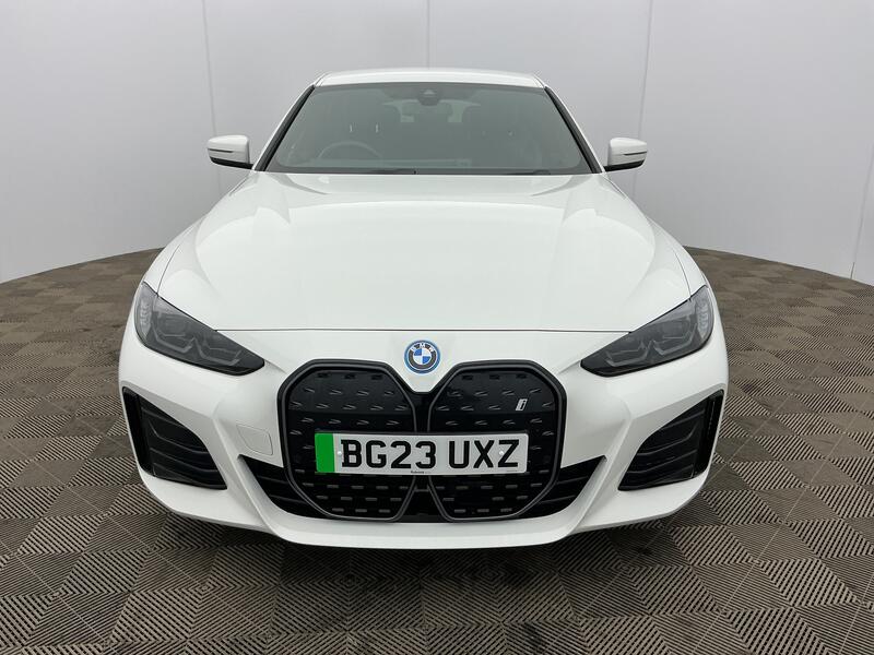 250kW eDrive40 M Sport 83.9kWh 5dr Auto [Pro Pack]