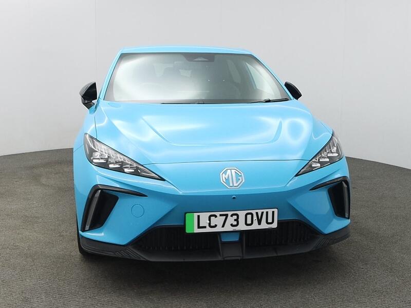 150kW Trophy EV Long Range 64kWh 5dr Auto