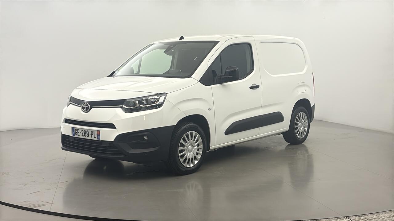 TOYOTA Proace City