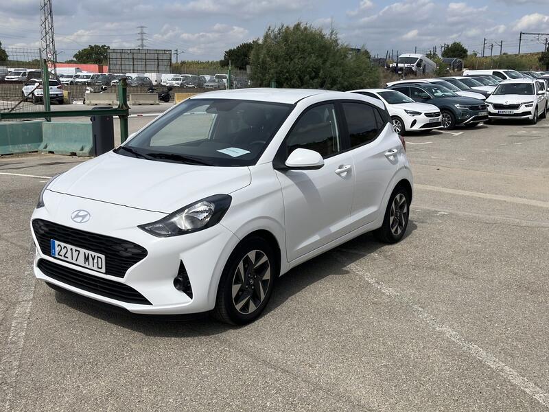 HYUNDAI i10 i10