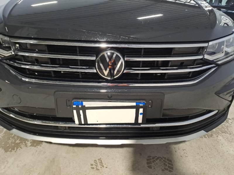 Volkswagen Tiguan SUV 2.0 TDI SCR 110KW ELEGANCE DSG - foto 30
