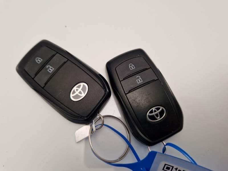 Toyota Yaris-Cross SUV 1.5H (116 CV) E-CVT BUSINESS - foto 39
