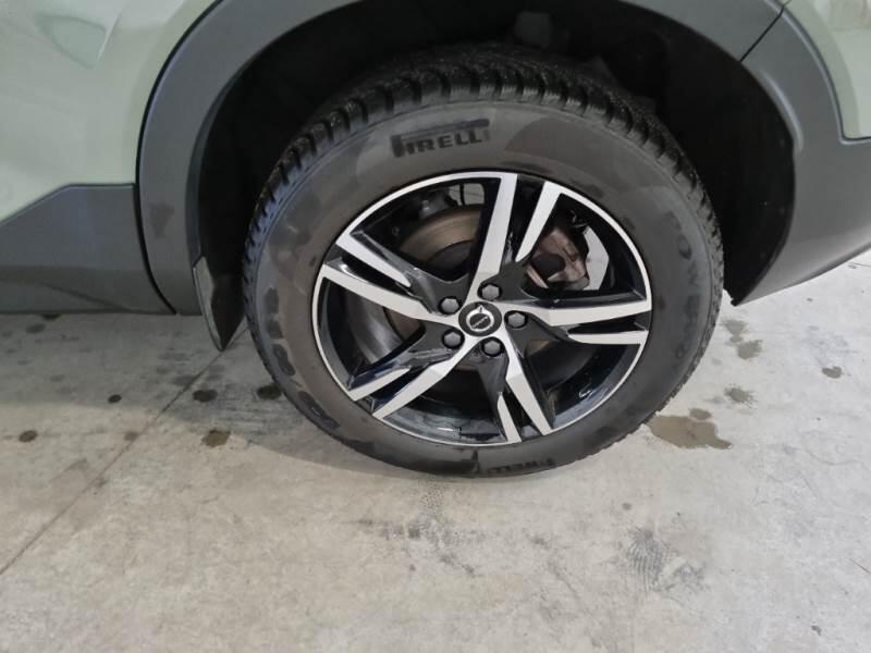 Volvo XC40 SUV B3 AUTOMATICO PLUS DARK - foto 19