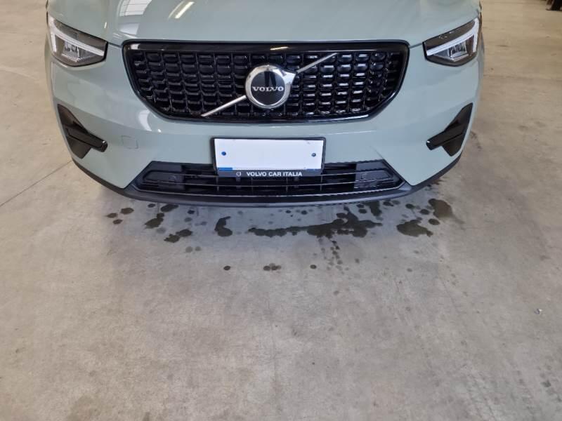 Volvo XC40 SUV B3 AUTOMATICO PLUS DARK - foto 23