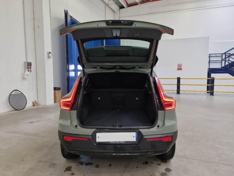 Volvo XC40 SUV B3 AUTOMATICO PLUS DARK - foto 5
