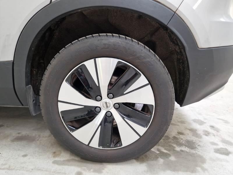 Volvo XC40 SUV T4 RECHARGE PLUG-IN AUTO PLUS BRIGHT - foto 19