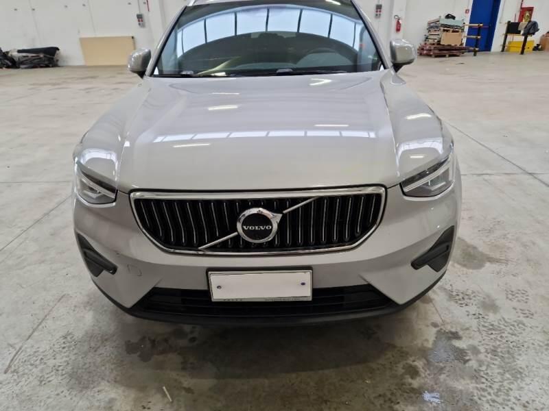 Volvo XC40 SUV T4 RECHARGE PLUG-IN AUTO PLUS BRIGHT - foto 28