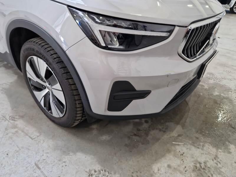 Volvo XC40 SUV T4 RECHARGE PLUG-IN AUTO PLUS BRIGHT - foto 33