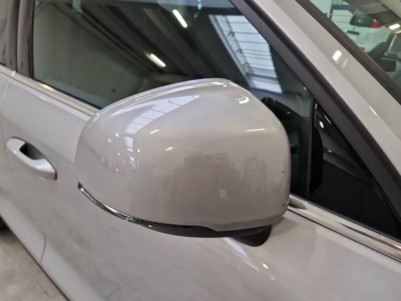 Volvo XC40 SUV T4 RECHARGE PLUG-IN AUTO PLUS BRIGHT - foto 51