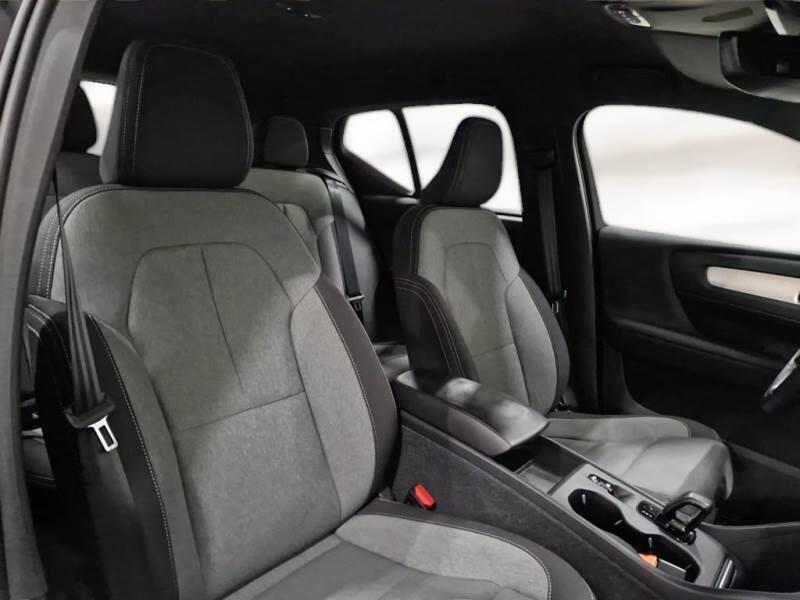 Volvo XC40 SUV T4 RECHARGE PLUG-IN AUTO CORE - foto 13