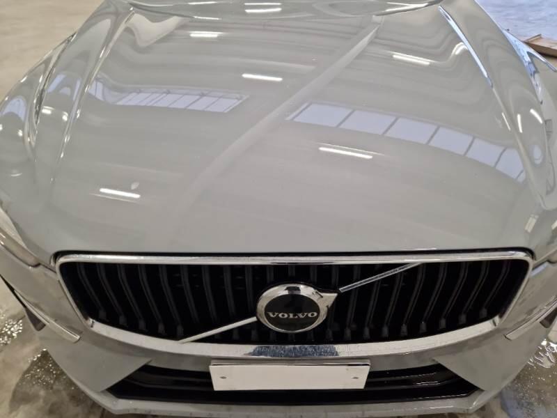 Volvo XC60 SUV B4 D AWD AUTOMATICO CORE - foto 23