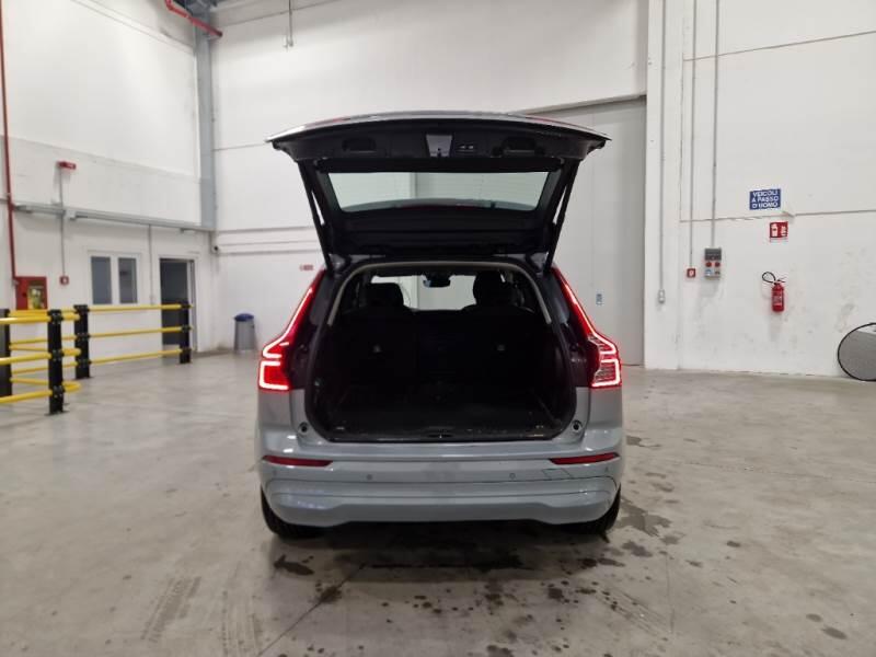 Volvo XC60 SUV B4 D AWD AUTOMATICO CORE - foto 5