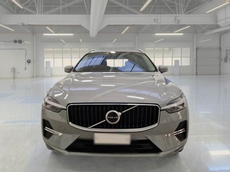 Volvo XC60 SUV B4 D AWD AUTOMATICO CORE - foto 6