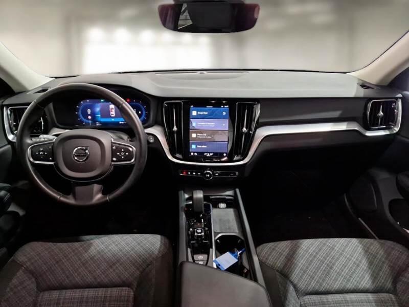 Volvo V60 STATION WAGON B4 D AUTOM.CORE - foto 3