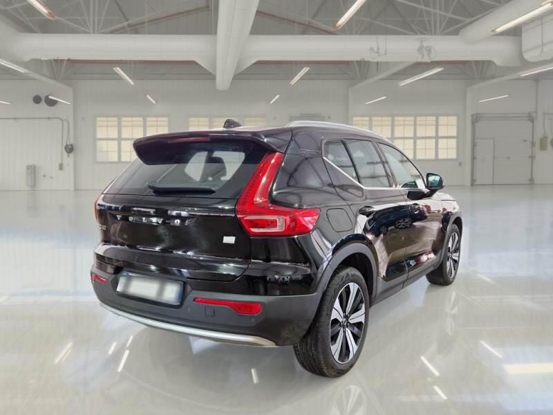 Volvo XC40 SUV T5 RECHARGE PLUG-IN AUTO CORE - foto 2