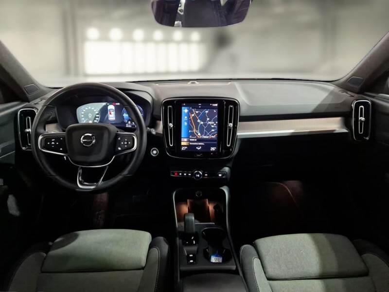 Volvo XC40 SUV T5 RECHARGE PLUG-IN AUTO CORE - foto 3