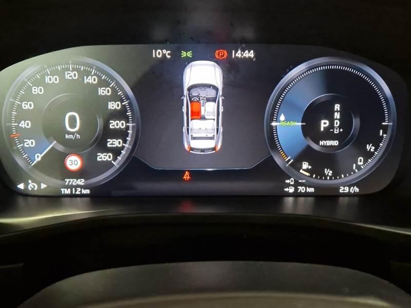 Volvo XC40 SUV T5 RECHARGE PLUG-IN AUTO CORE - foto 4
