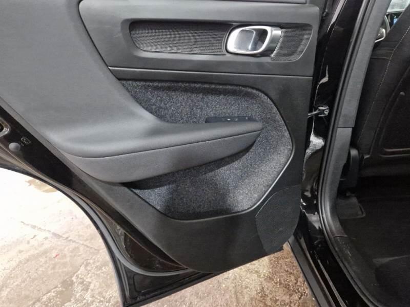 Volvo XC40 SUV T5 RECHARGE PLUG-IN AUTO CORE - foto 50