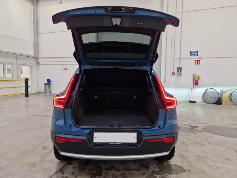 Volvo XC40 SUV T4 RECHARGE PLUG-IN AUTO CORE - foto 5