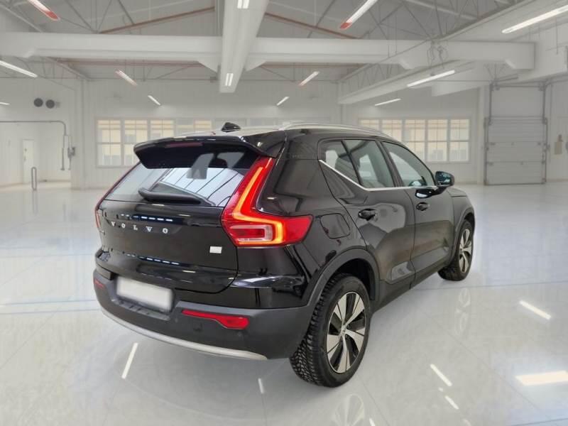 Volvo XC40 SUV T4 RECHARGE PLUG-IN AUTO CORE - foto 2