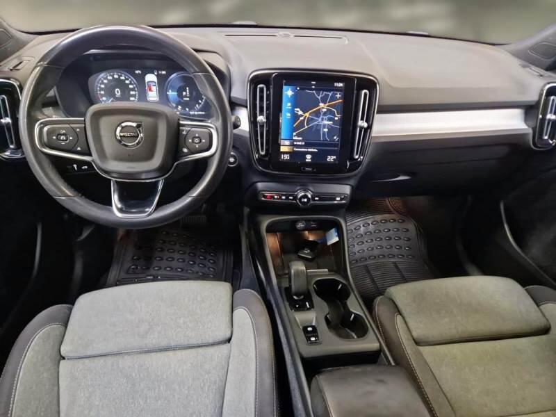 Volvo XC40 SUV T4 RECHARGE PLUG-IN AUTO CORE - foto 3