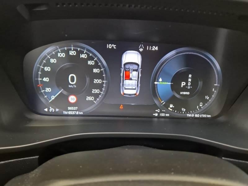 Volvo XC40 SUV T4 RECHARGE PLUG-IN AUTO CORE - foto 4